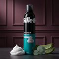 קצף גילוח לעור רגיש Sensitive Skin מבית Gillette – תמונה 3