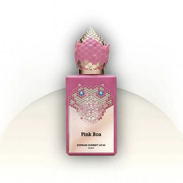 Stephane Humbert Lucas Pink Boa בושם יוניסקס 50 מ״ל EDP + דיקנטים 10 מ״ל ו־5 מ״ל | פירות יער, תות, ענבר, סנדלווד וקטורת